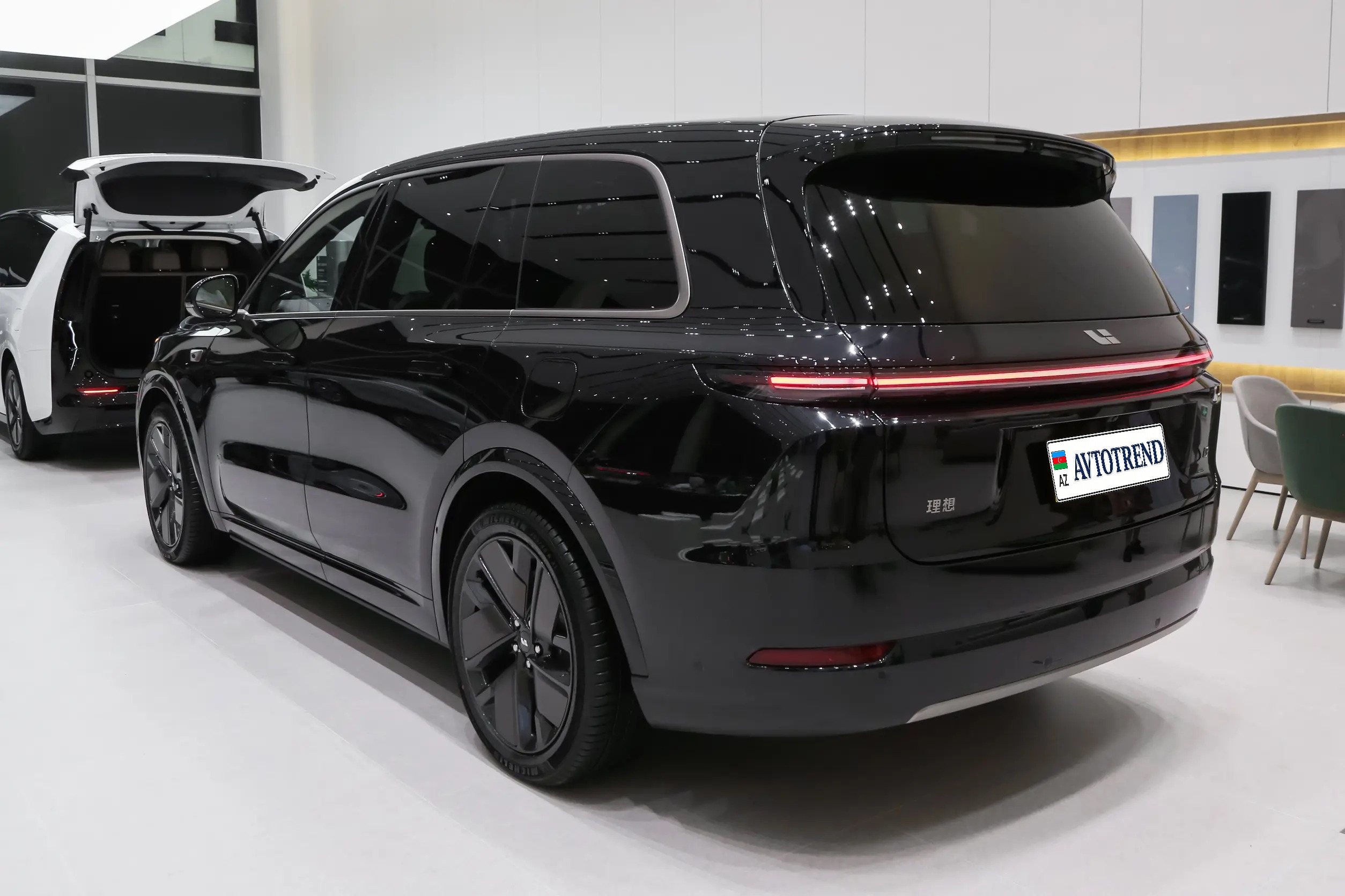 
								Li Auto L9 – 2025 full									