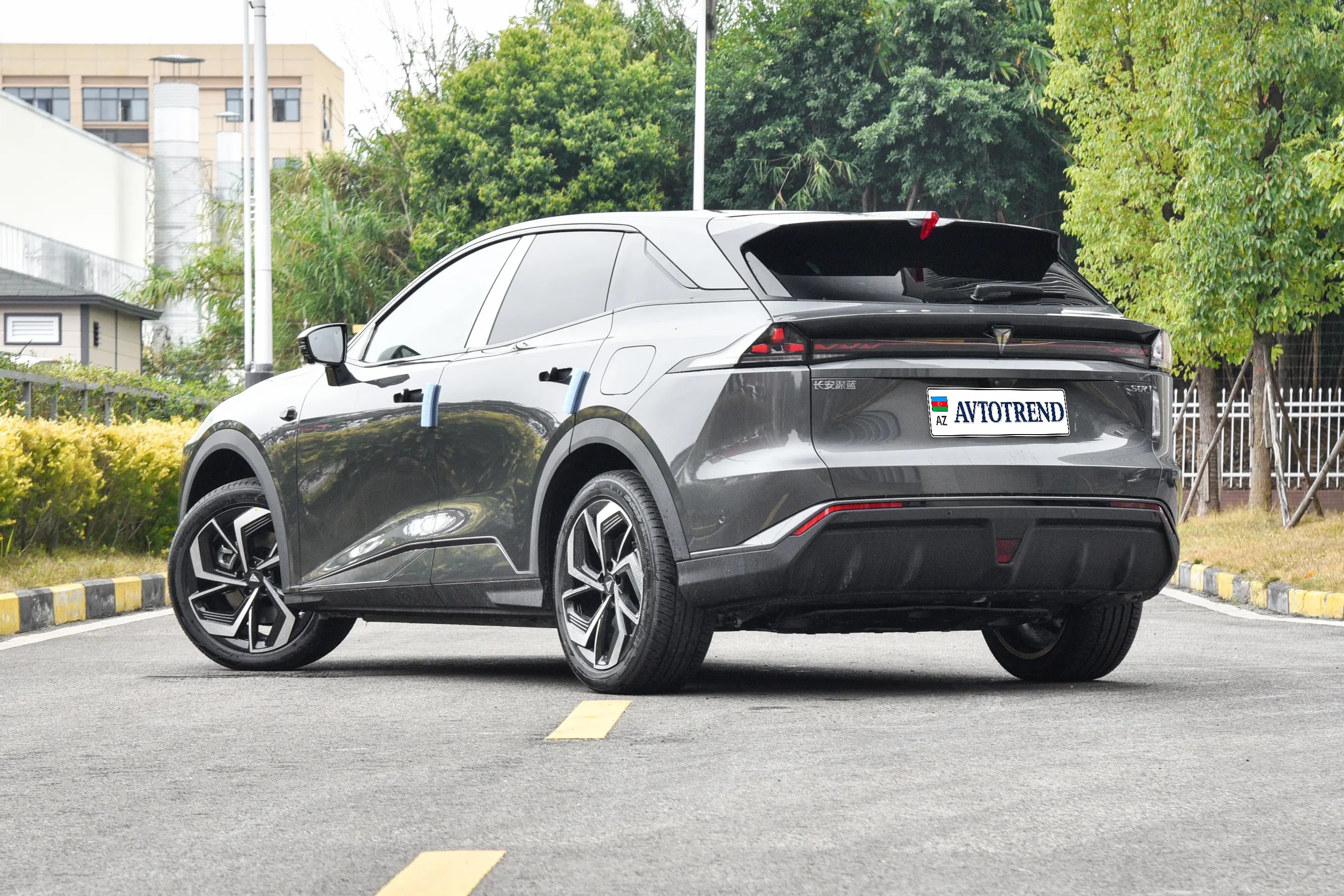 
								Deepal S07 EV – 2025 full									